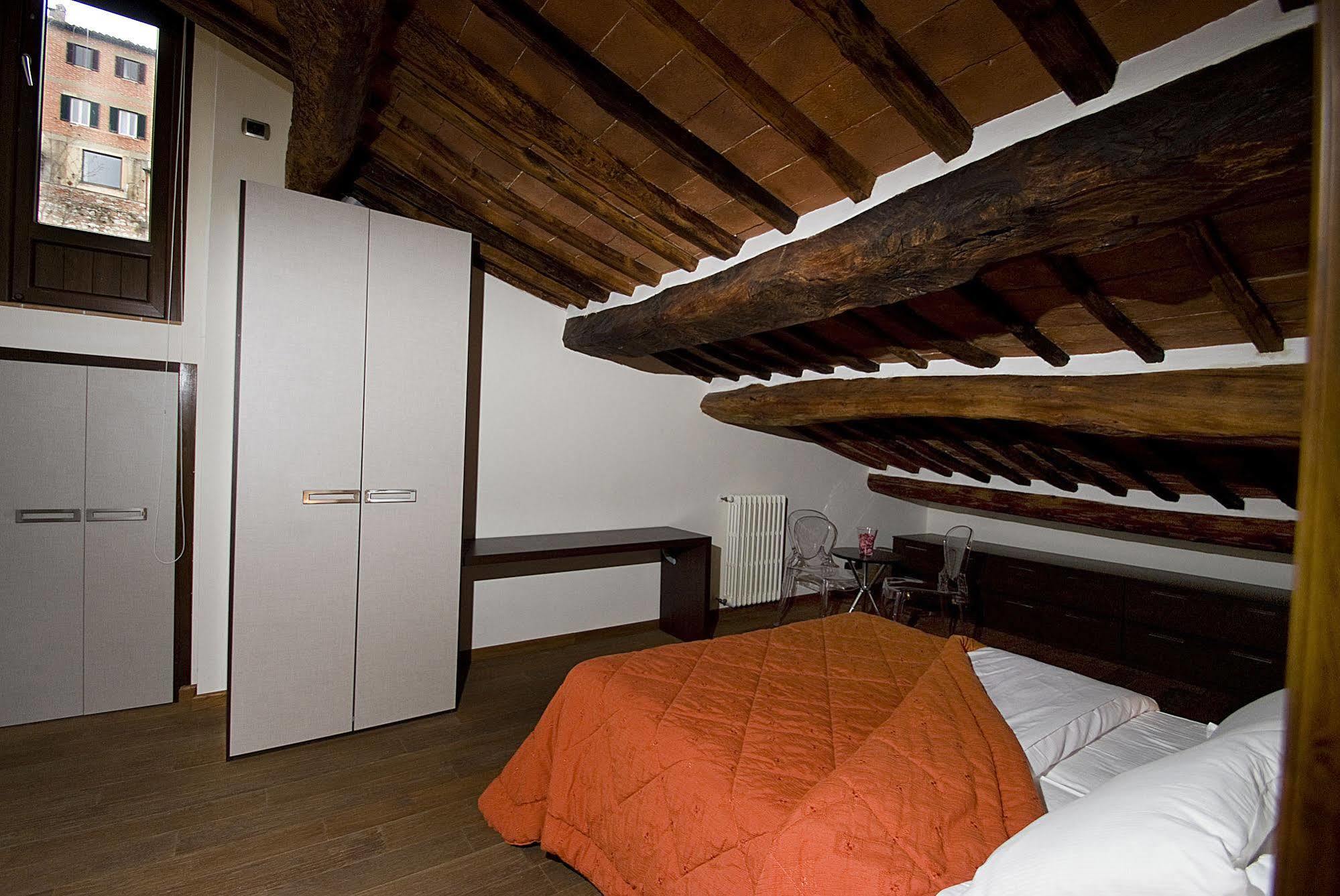 Vicolo Dell'Oste Hotel มอนติปุลเชียโน ภายนอก รูปภาพ