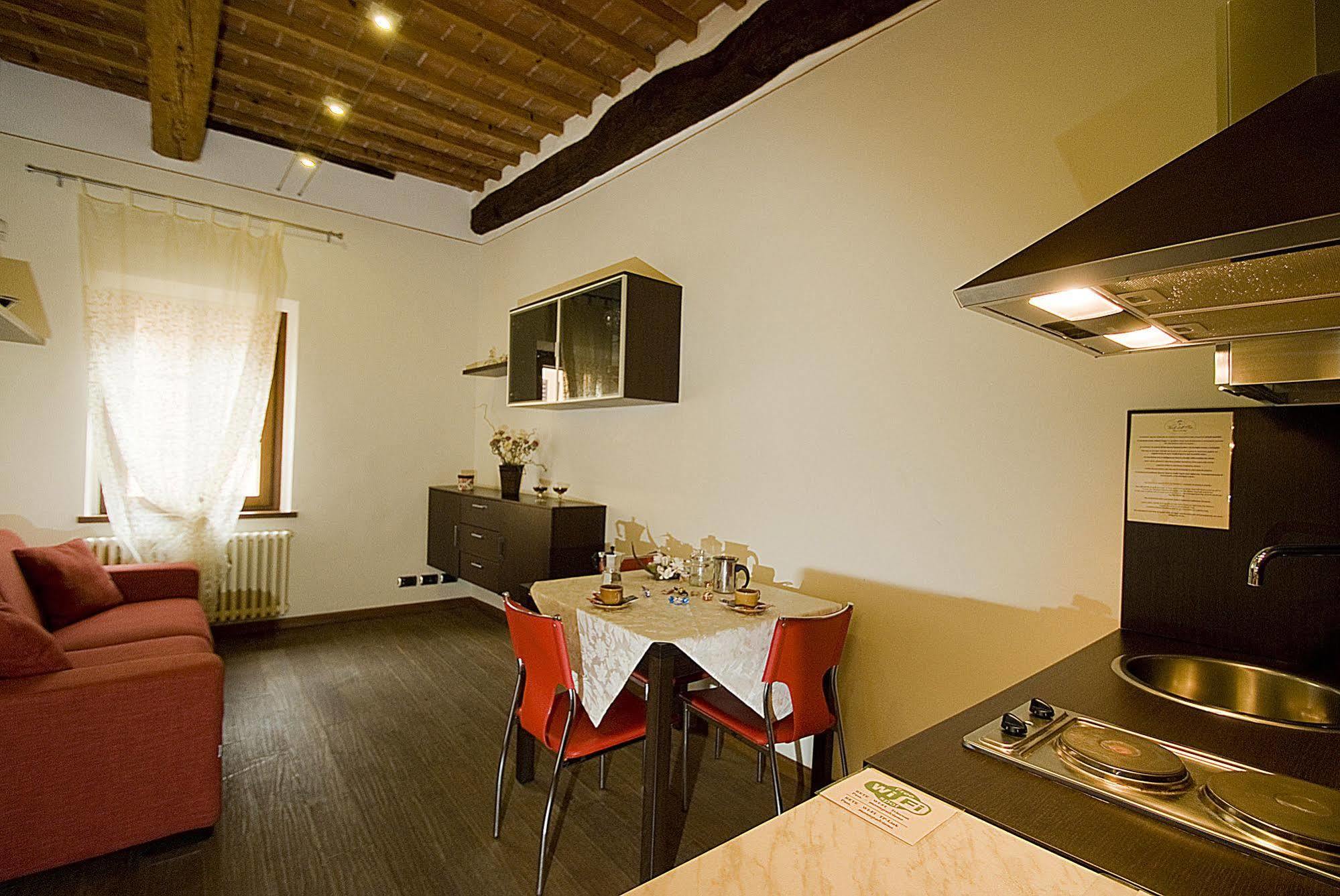 Vicolo Dell'Oste Hotel มอนติปุลเชียโน ภายนอก รูปภาพ